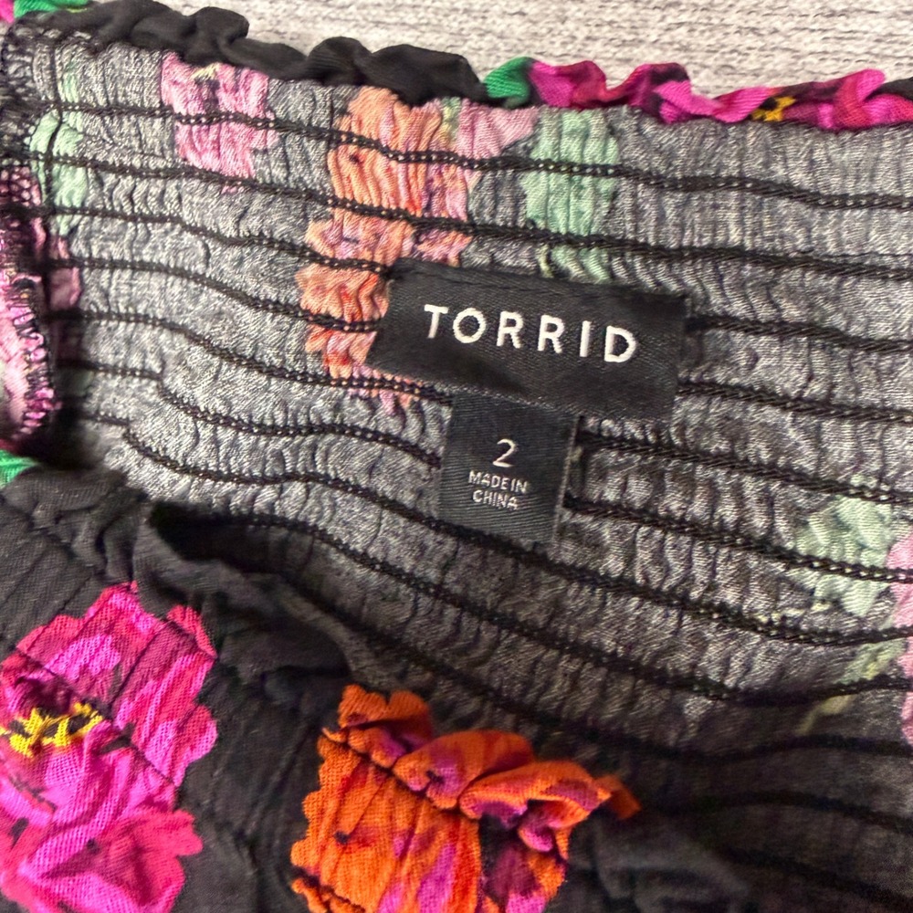 Torrid Black Floral Off Shoulder Smocked Wide Leg Jumpsuit Womens Plus Size 2 2X - Picture 5 of 16